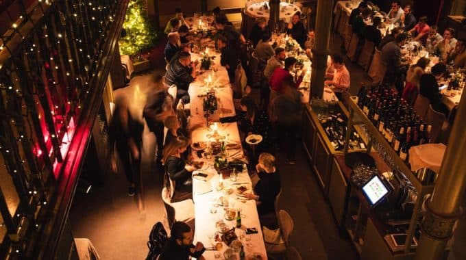 Julbord för kompisgänget – här är Stockholms bästa